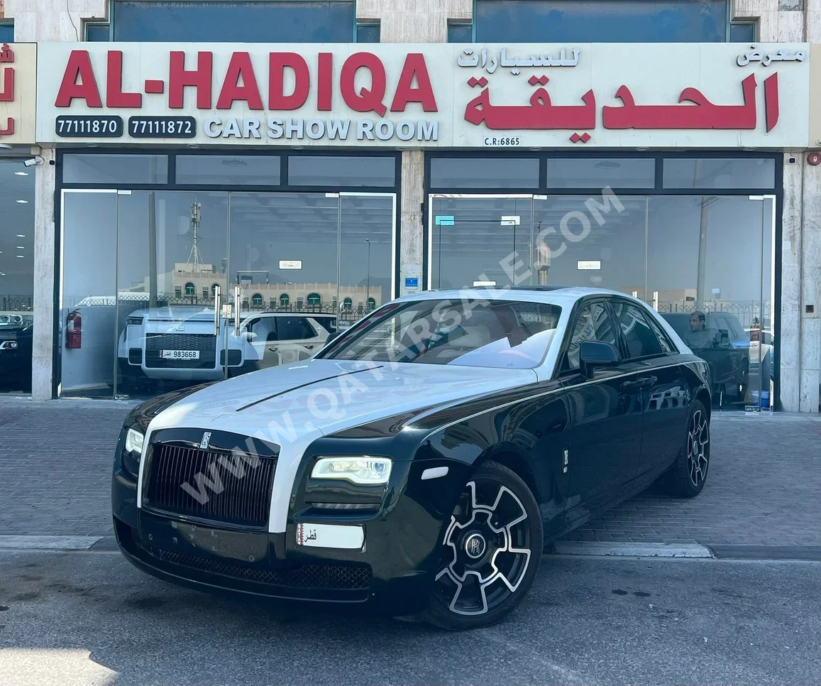 رولز - رويس  غوست  2013  اوتوماتيك  117,000 كم  12 سلندر  دفع كلي مستمر  سيدان  أبيض و أسود