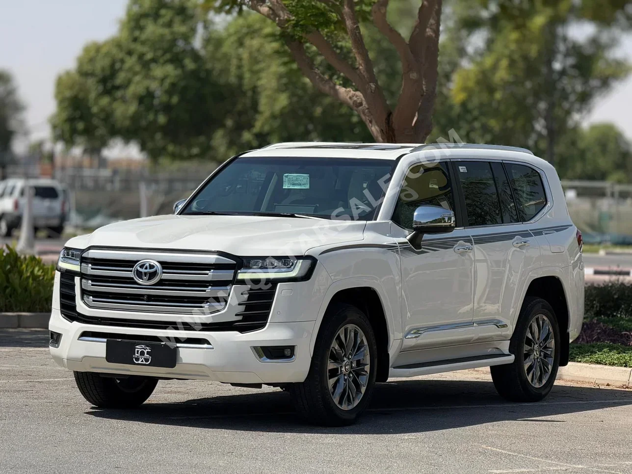 Toyota  Land Cruiser  VX Twin Turbo  2023  Automatic  63,000 Km  6 Cylinder  Four Wheel Drive (4WD)  SUV  White