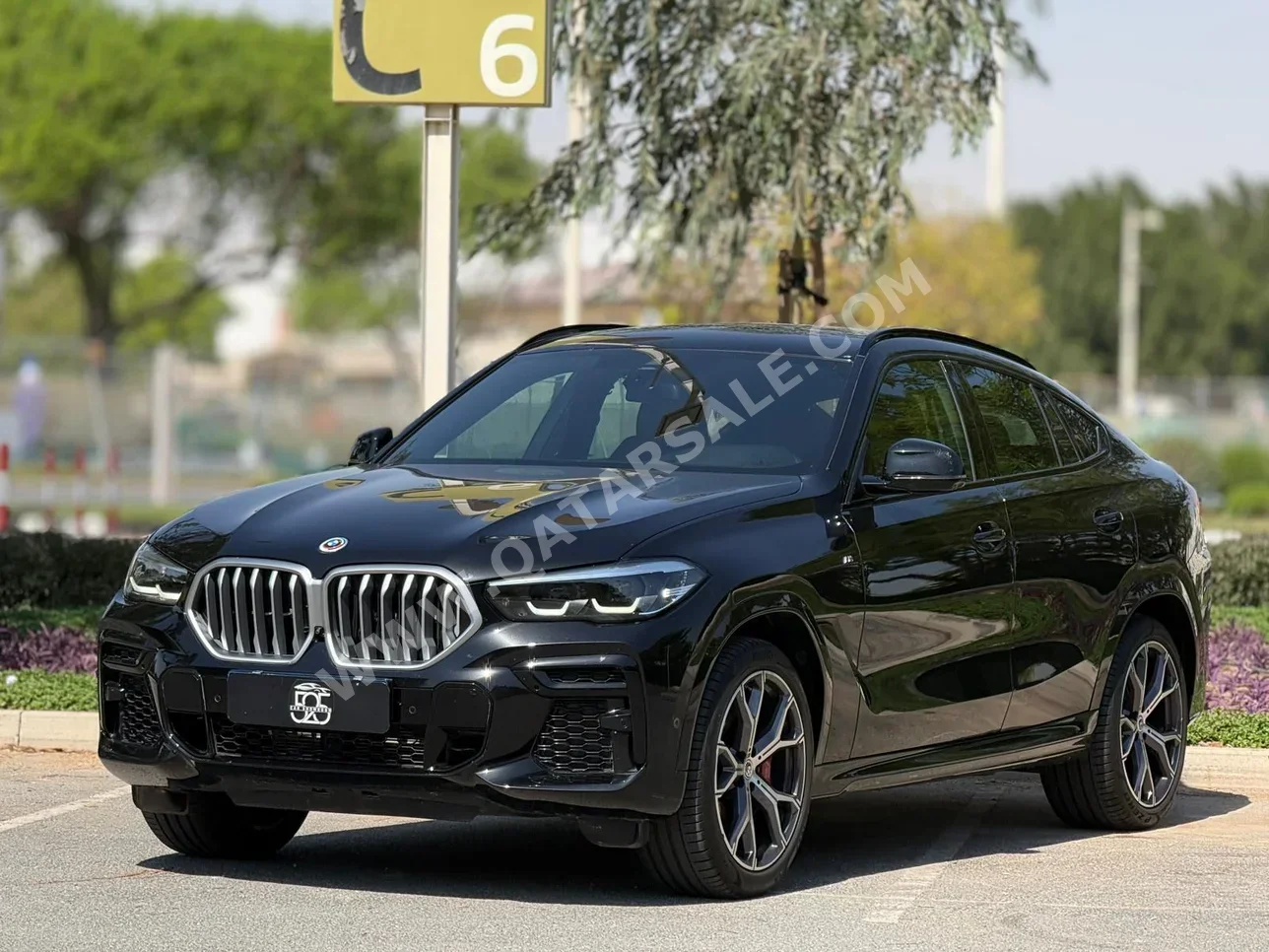 BMW  X-Series  X6  2023  Automatic  27,000 Km  6 Cylinder  Four Wheel Drive (4WD)  SUV  Black  With Warranty