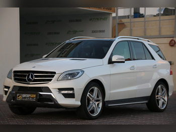 Mercedes-Benz  ML  400  2015  Automatic  60,000 Km  6 Cylinder  Four Wheel Drive (4WD)  SUV  White