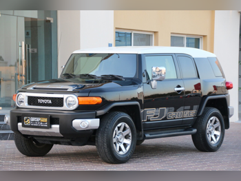 Toyota  FJ Cruiser  2022  Automatic  39,000 Km  6 Cylinder  Four Wheel Drive (4WD)  SUV  Black