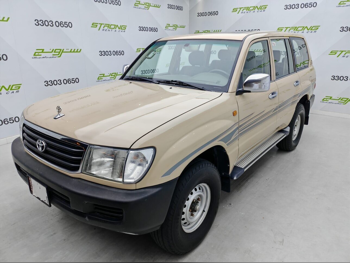 Toyota  Land Cruiser  GXR  2002  Manual  370,000 Km  6 Cylinder  Rear Wheel Drive (RWD)  SUV  Beige