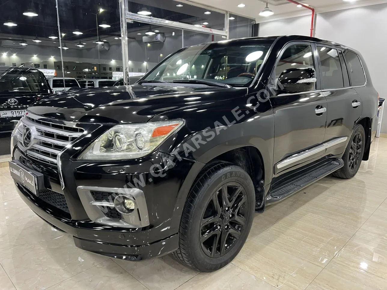 لكزس  ال اكس  570 اس  2013  اوتوماتيك  241,000 كم  8 سلندر  دفع رباعي  اس يو في  أسود