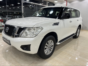 Nissan  Patrol  SE  2016  Automatic  135,000 Km  8 Cylinder  Four Wheel Drive (4WD)  SUV  White
