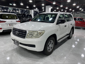 Toyota  Land Cruiser  G  2008  Manual  419,000 Km  6 Cylinder  Four Wheel Drive (4WD)  SUV  White