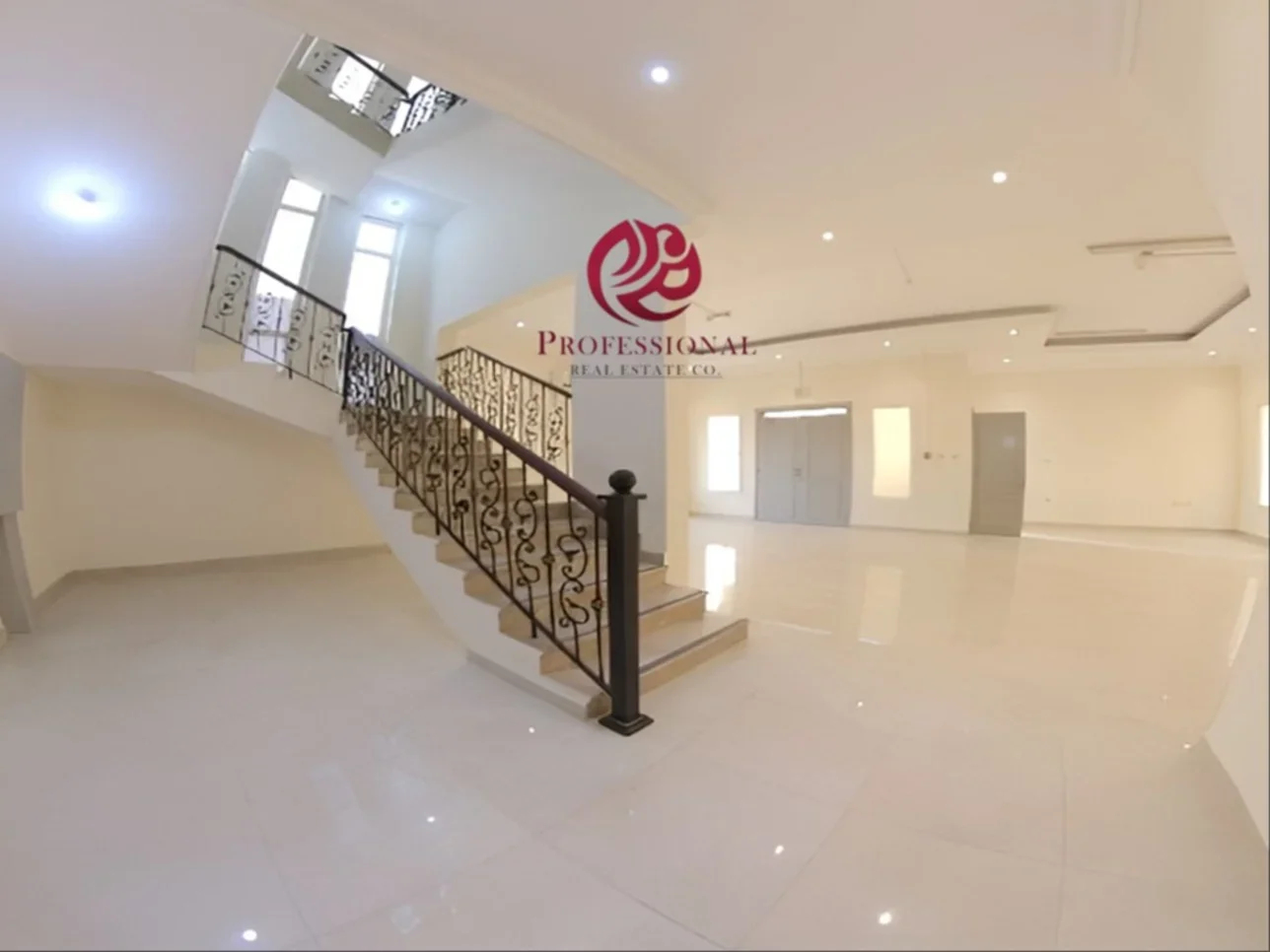 Service  - Not Furnished  - Doha  - Umm Lekhba  - 6 Bedrooms