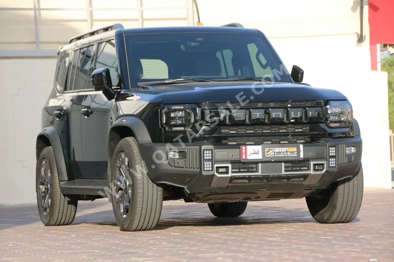 Jetour  T2  Luxury Plus  2026  Automatic  2,900 Km  4 Cylinder  Four Wheel Drive (4WD)  SUV  Black  With Warranty