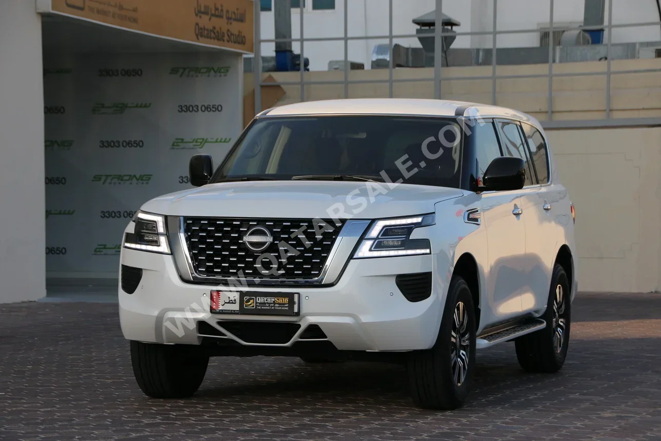 نيسان  باترول  اس اي  2022  اوتوماتيك  56,000 كم  6 سلندر  دفع رباعي  اس يو في  أبيض  تحت الضمان