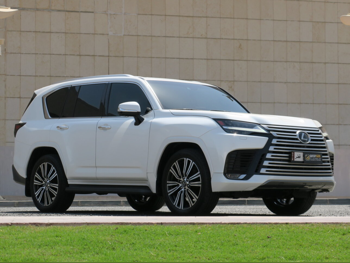 Lexus  LX  600 Luxury  2024  Automatic  38,000 Km  6 Cylinder  Four Wheel Drive (4WD)  SUV  White  With Warranty