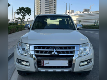 Mitsubishi  Pajero  GLS  2020  Automatic  52,000 Km  6 Cylinder  Four Wheel Drive (4WD)  SUV  White