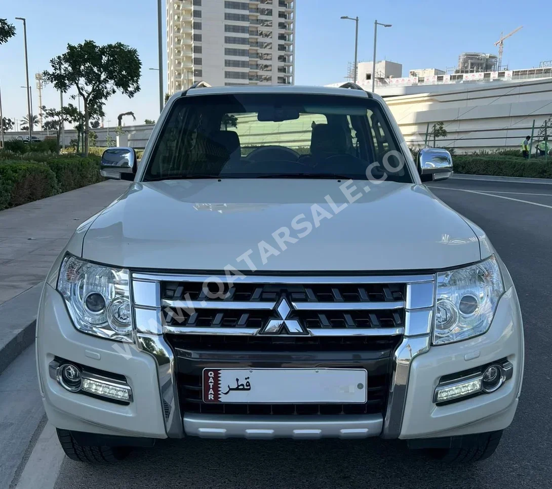 Mitsubishi  Pajero  GLS  2020  Automatic  52,000 Km  6 Cylinder  Four Wheel Drive (4WD)  SUV  White