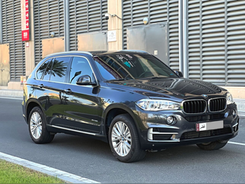 BMW  X-Series  X5  2016  Automatic  127,000 Km  6 Cylinder  Four Wheel Drive (4WD)  SUV  Gray