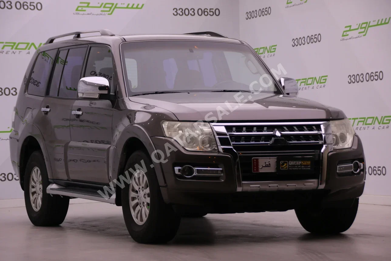 Mitsubishi  Pajero  3.5  2015  Automatic  188,000 Km  6 Cylinder  Four Wheel Drive (4WD)  SUV  Gray