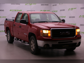 GMC  Sierra  1500  2011  Automatic  259,129 Km  8 Cylinder  Four Wheel Drive (4WD)  Pick Up  Red
