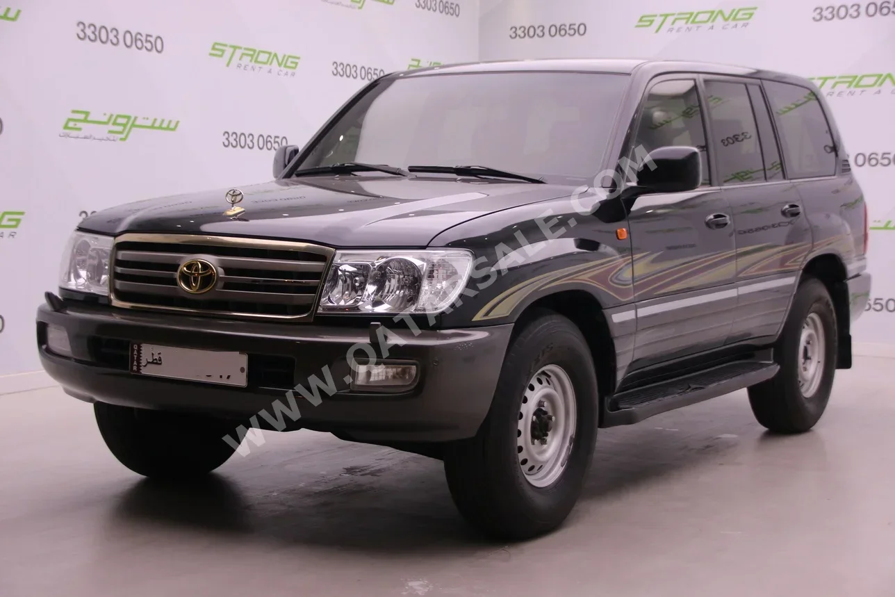 Toyota  Land Cruiser  GXR  2006  Automatic  423,000 Km  6 Cylinder  Four Wheel Drive (4WD)  SUV  Black