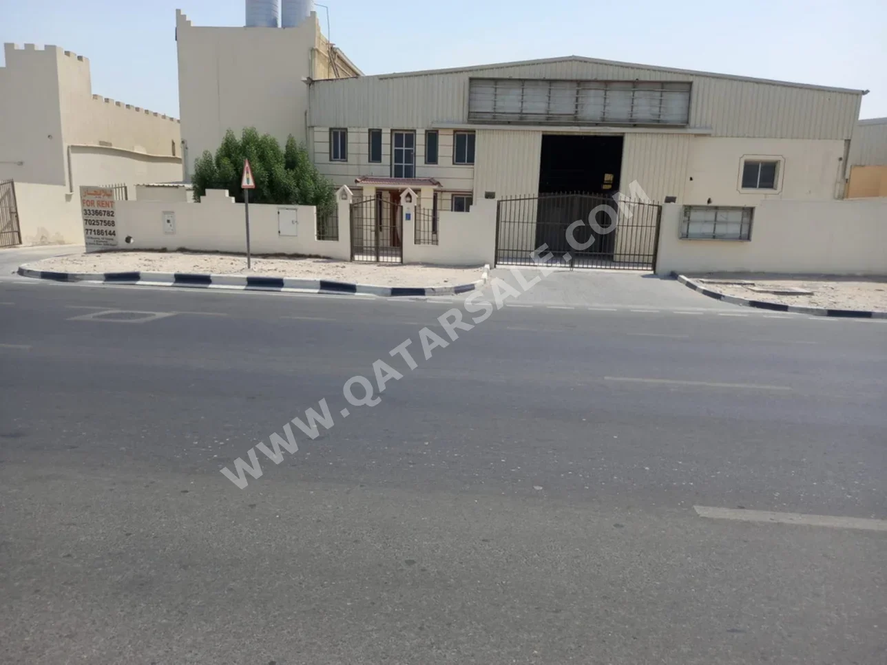 مخازن و مستودعات - الريان  - المنطقة الصناعية