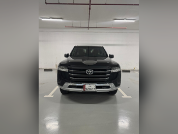 Toyota  Land Cruiser  GX  2024  Automatic  63,000 Km  6 Cylinder  Four Wheel Drive (4WD)  SUV  Black  With Warranty