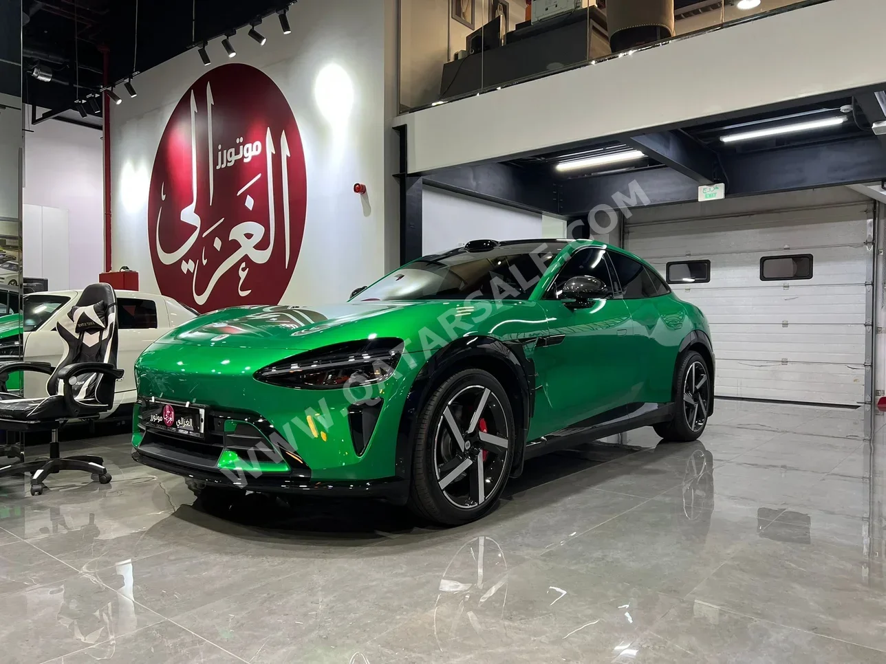 Xiaomi  SU7  Max  2025  Automatic  0 Km  0 Cylinder  All Wheel Drive (AWD)  Sedan  Green