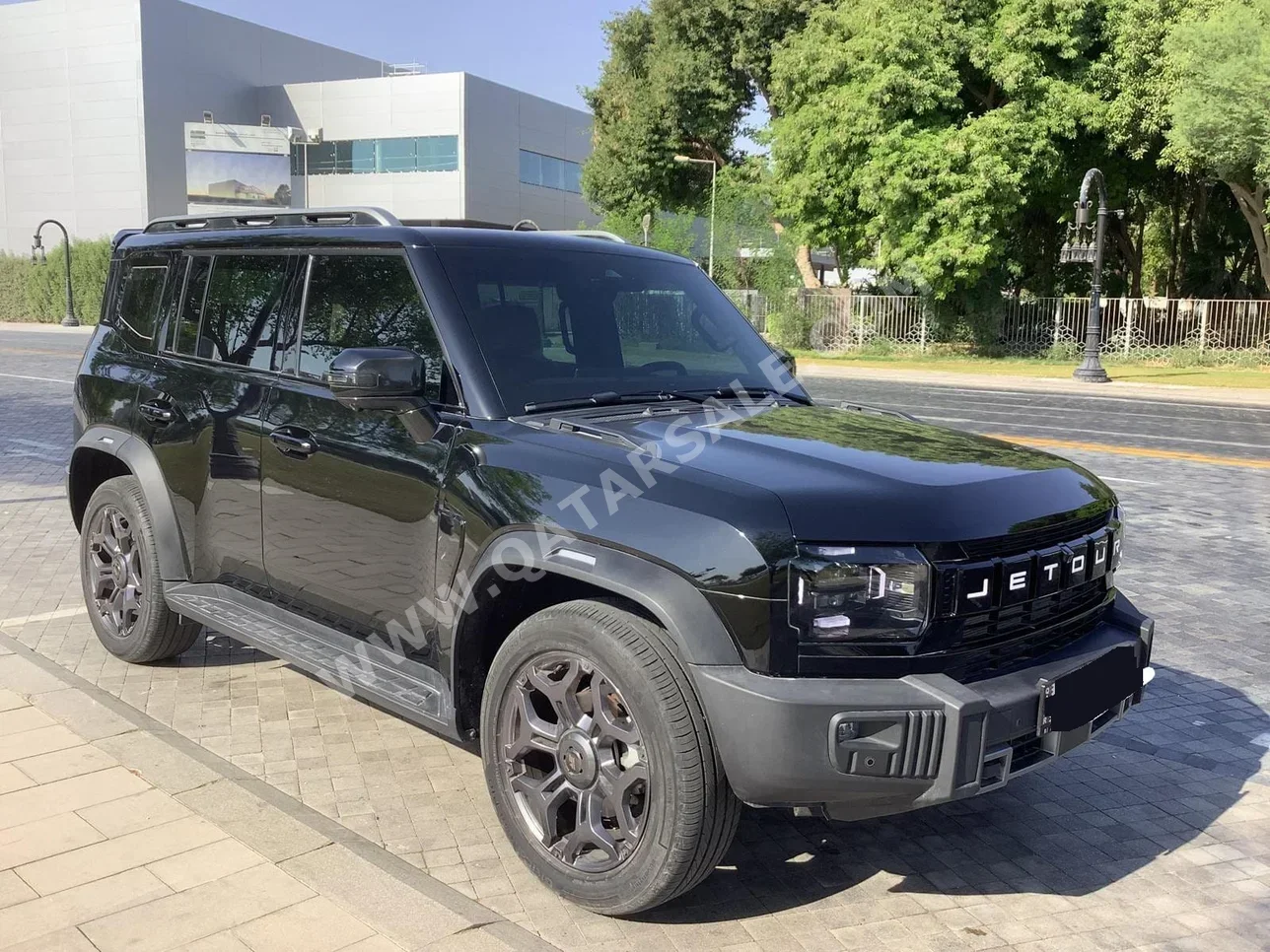 Jetour  T2  Luxury  2025  Automatic  54,000 Km  4 Cylinder  Four Wheel Drive (4WD)  SUV  Black  With Warranty
