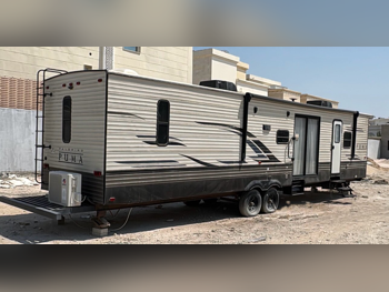 Caravan - 2021  - Gray and Black  -Made in United States of America(USA)
