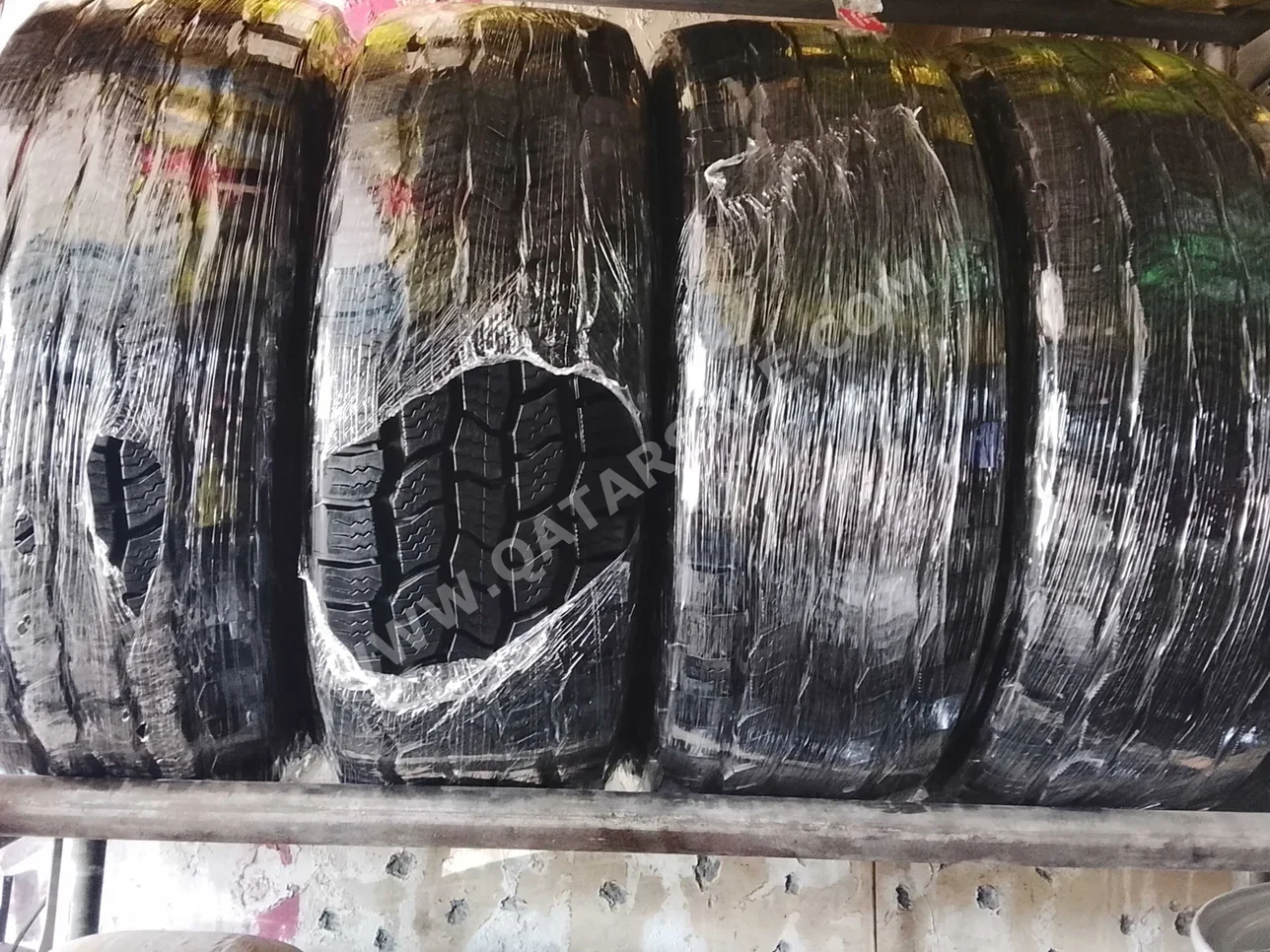 Tire & Rims Made in UnitedKingdom(UK) /  4 Seasons  17"