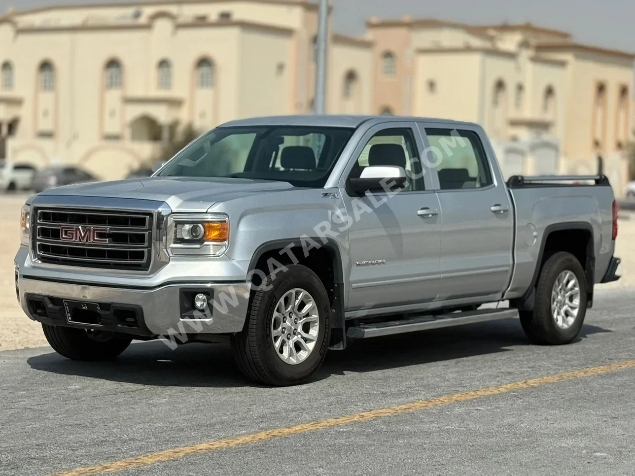 GMC  Sierra  1500  2014  Automatic  246,000 Km  8 Cylinder  Four Wheel Drive (4WD)  Pick Up  Silver