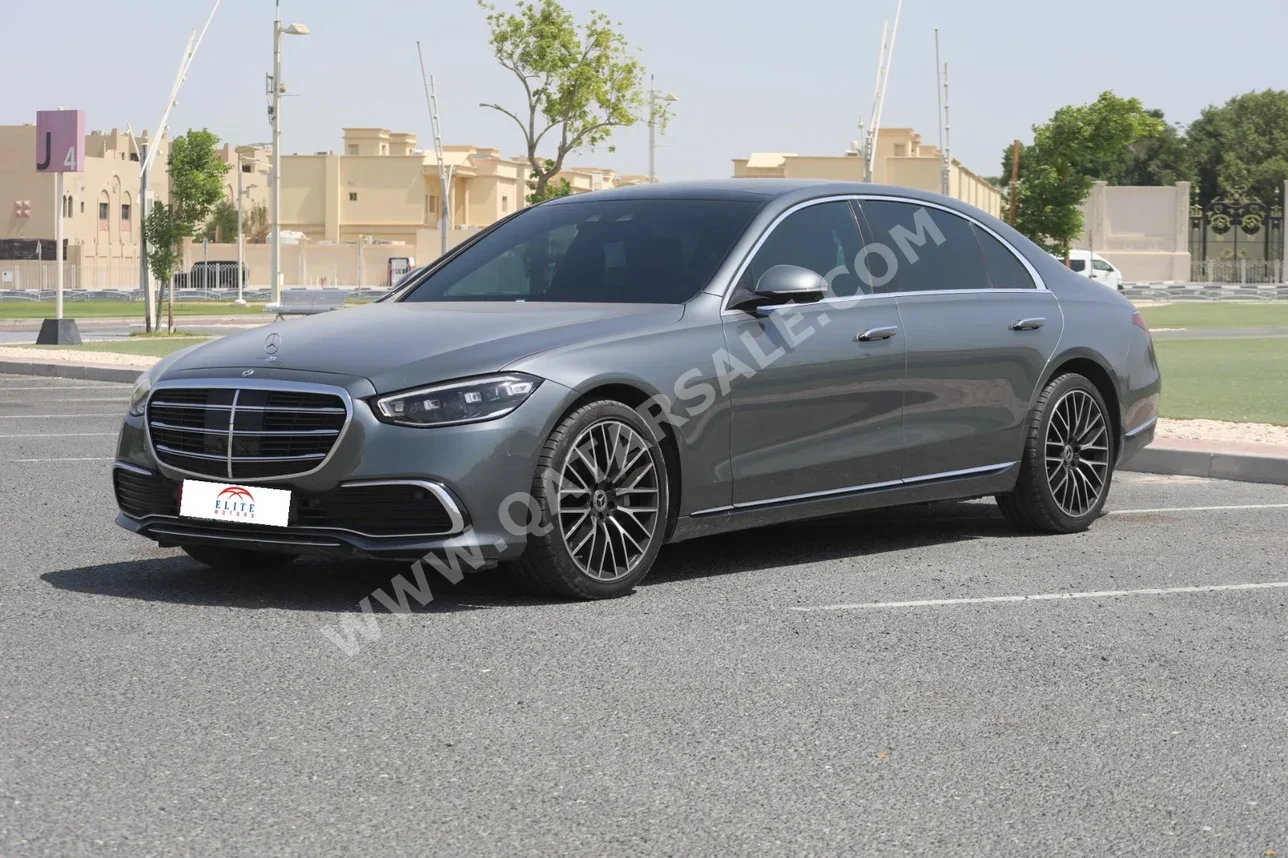 Mercedes-Benz  S-Class  450  2022  Automatic  15,300 Km  6 Cylinder  Rear Wheel Drive (RWD)  Sedan  Gray  With Warranty