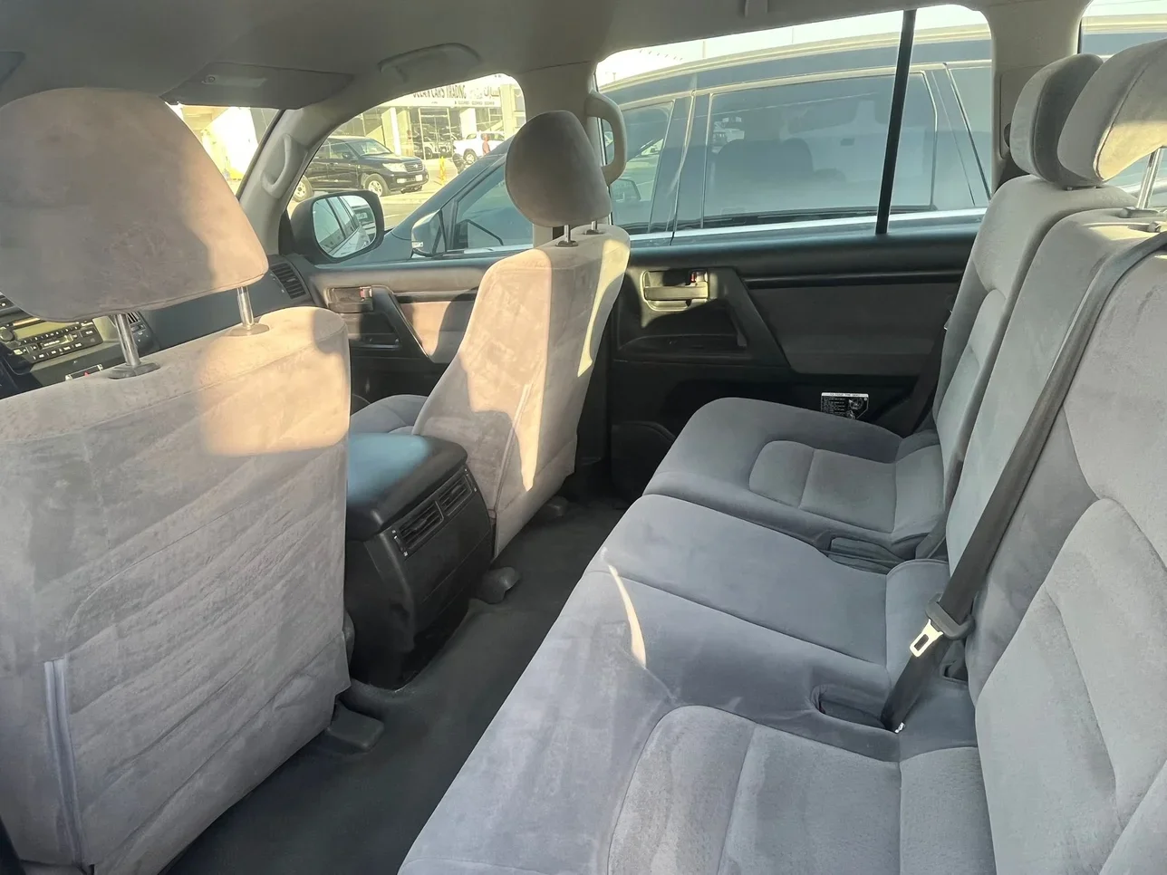 تويوتا لاند كروزر جي 2008 عادي 157,000 كم 6 سلندر دفع رباعي اس يو في أبيض