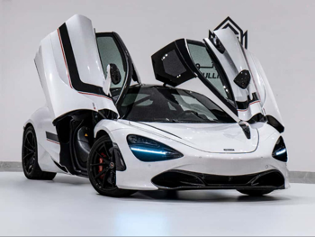Mclaren  720  S  2018  Automatic  18,000 Km  8 Cylinder  Rear Wheel Drive (RWD)  Coupe / Sport  White