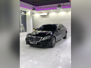 Mercedes-Benz  S-Class  400  2015  Automatic  198,000 Km  6 Cylinder  Rear Wheel Drive (RWD)  Sedan  Black
