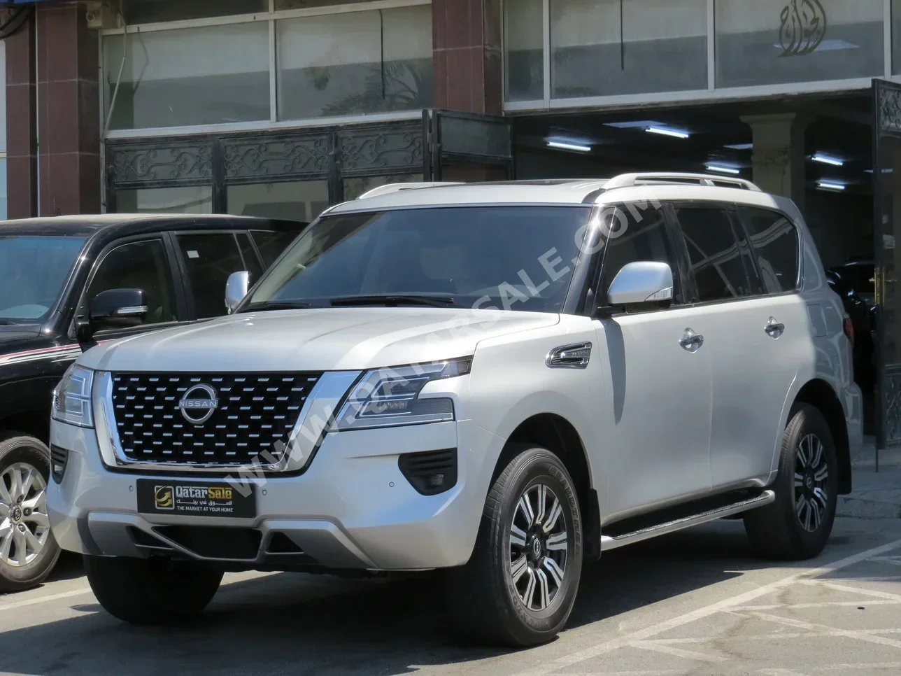 Nissan  Patrol  SE  2023  Automatic  61,000 Km  6 Cylinder  Four Wheel Drive (4WD)  SUV  Silver  With Warranty