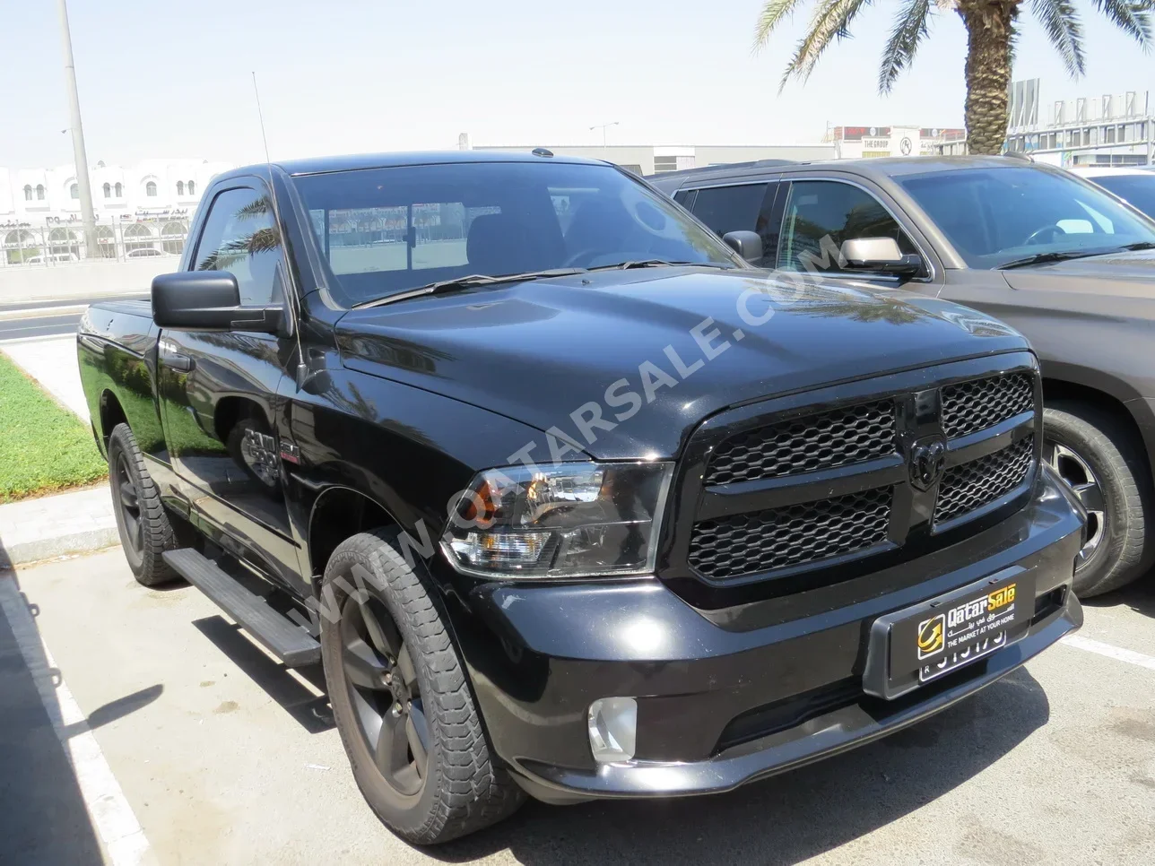 Dodge  Ram  1500 Classic  2020  Automatic  132,000 Km  8 Cylinder  Four Wheel Drive (4WD)  Pick Up  Black