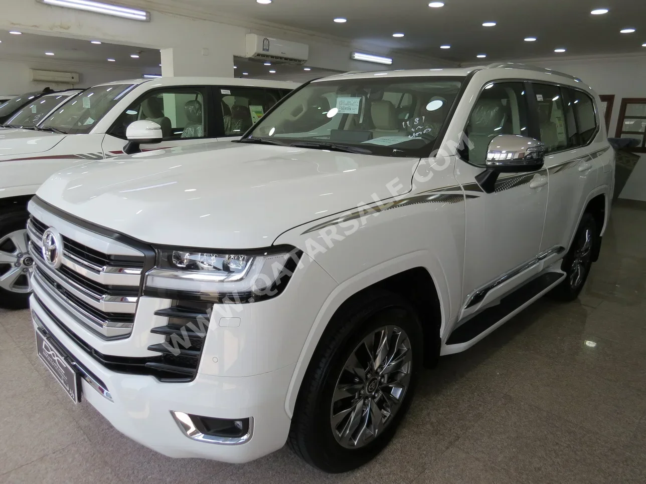 Toyota  Land Cruiser  VX Twin Turbo  2025  Automatic  0 Km  6 Cylinder  Four Wheel Drive (4WD)  SUV  White  With Warranty