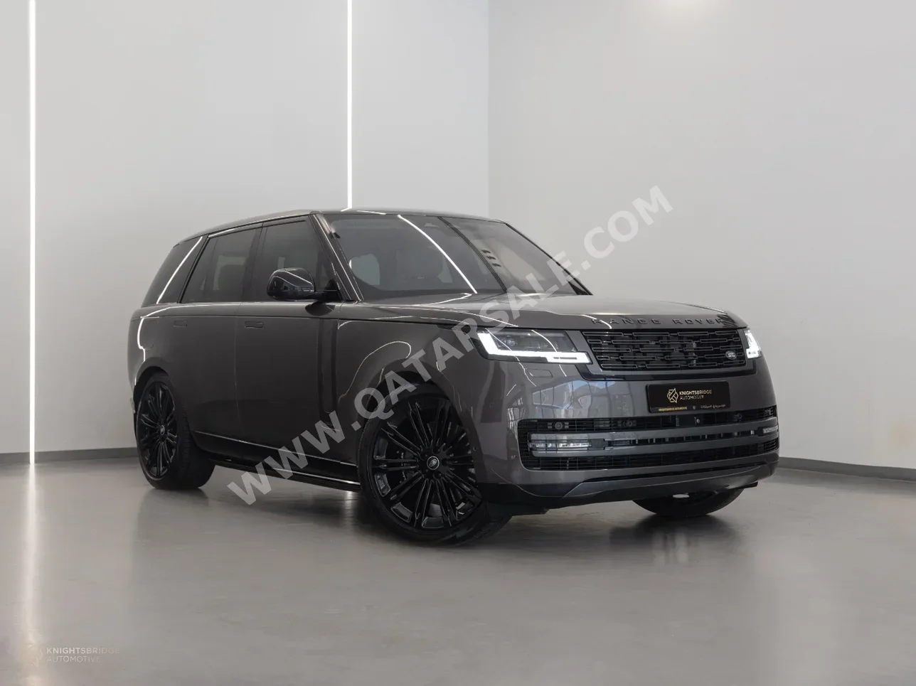 Land Rover  Range Rover  Vogue  Autobiography  2022  Automatic  50,300 Km  8 Cylinder  Four Wheel Drive (4WD)  SUV  Gray  With Warranty