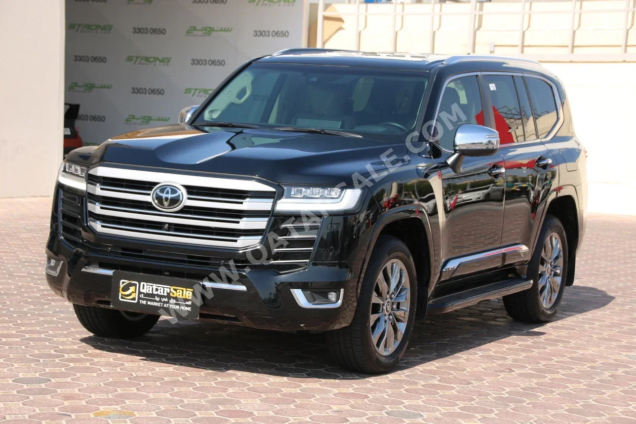 Toyota  Land Cruiser  VXR Twin Turbo  2024  Automatic  29,000 Km  6 Cylinder  Four Wheel Drive (4WD)  SUV  Black  With Warranty