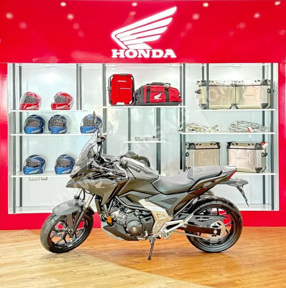 HONDA NC 750 - 2024 - Color Black - Warranty