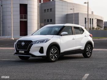 Nissan  Kicks  2022  Automatic  63,000 Km  4 Cylinder  Front Wheel Drive (FWD)  SUV  White