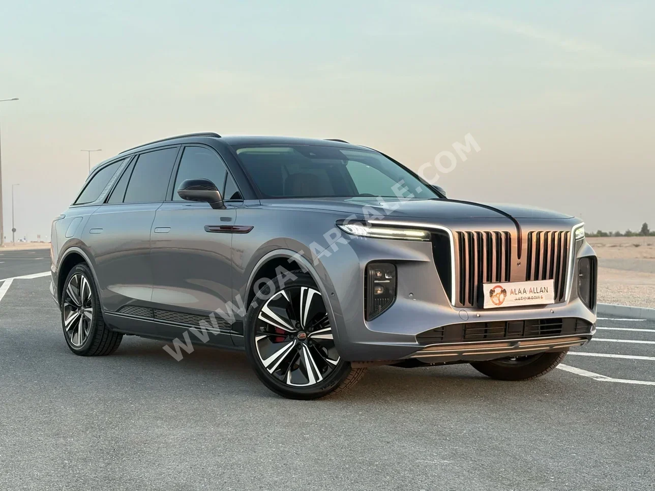 Hongqi  E-HS9  2023  Automatic  41,500 Km  0 Cylinder  All Wheel Drive (AWD)  SUV  Phantom Grey  With Warranty