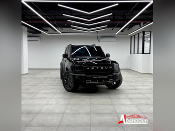Jetour  T2  Luxury  2025  Automatic  21,000 Km  4 Cylinder  Four Wheel Drive (4WD)  SUV  Black  With Warranty