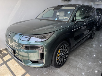 BYD  Denza  N 9  2025  Automatic  0 Km  4 Cylinder  Four Wheel Drive (4WD)  SUV  Green  With Warranty