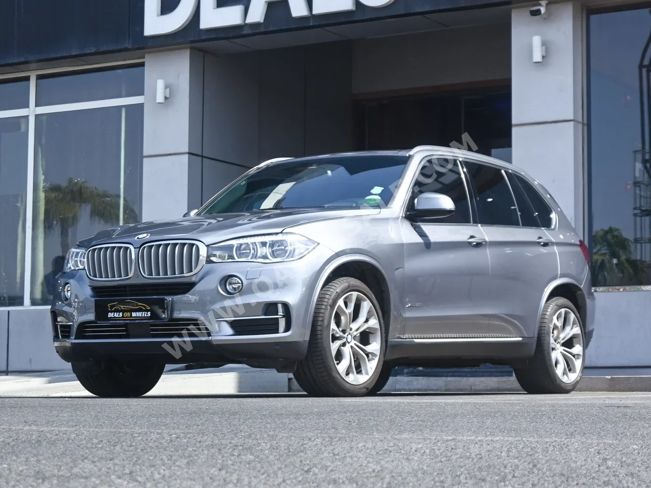 BMW  X-Series  X5 XDrive 50i  2017  Automatic  96,000 Km  8 Cylinder  All Wheel Drive (AWD)  SUV  Gray