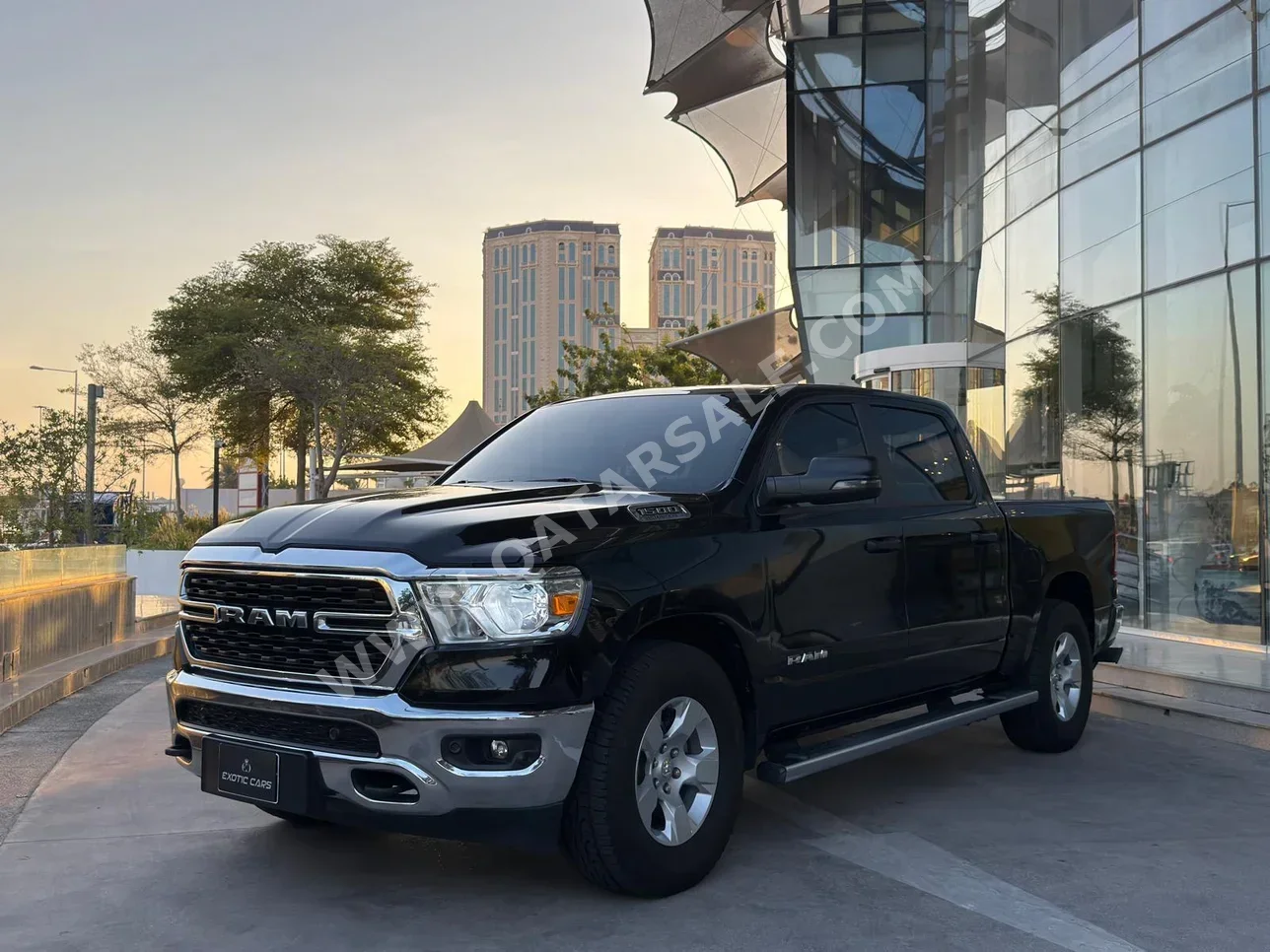 Dodge  Ram  Big Horn  2023  Automatic  65,000 Km  8 Cylinder  Four Wheel Drive (4WD)  Pick Up  Black  With Warranty
