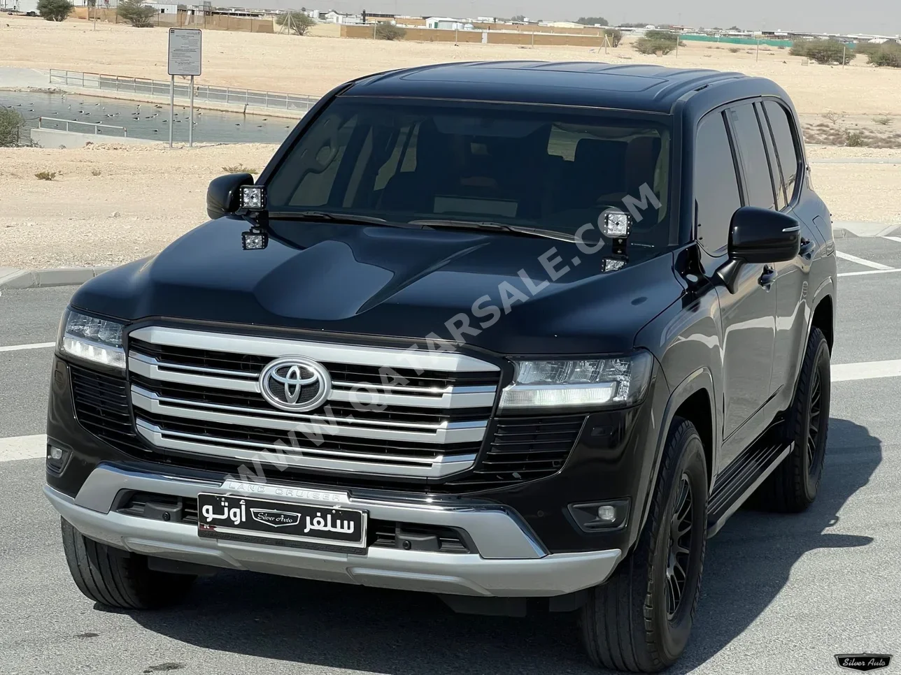 تويوتا  لاند كروزر  جي اكس ار توين توربو  2022  اوتوماتيك  141,000 كم  6 سلندر  دفع رباعي  اس يو في  أسود