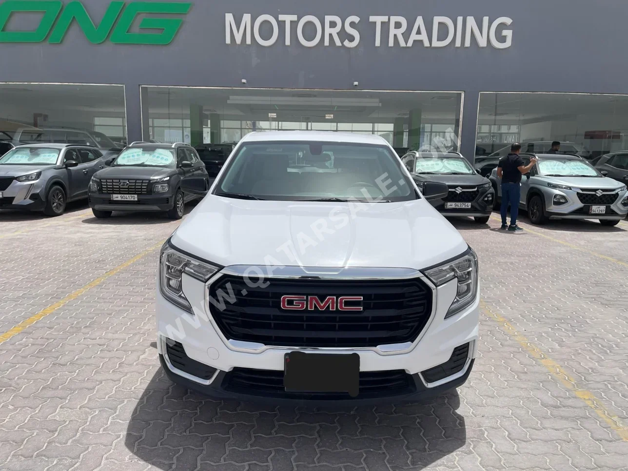 GMC  Terrain  2022  Automatic  35,000 Km  4 Cylinder  Four Wheel Drive (4WD)  SUV  White  With Warranty