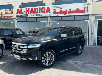 Toyota  Land Cruiser  VXR Twin Turbo  2024  Automatic  68,000 Km  6 Cylinder  Four Wheel Drive (4WD)  SUV  Black  With Warranty