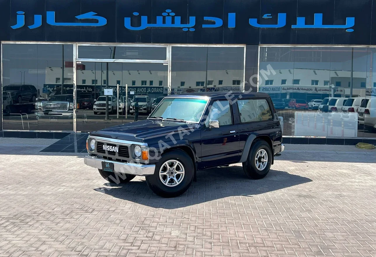 Nissan  Patrol  Safari  1992  Manual  557,000 Km  6 Cylinder  Four Wheel Drive (4WD)  SUV  Gray