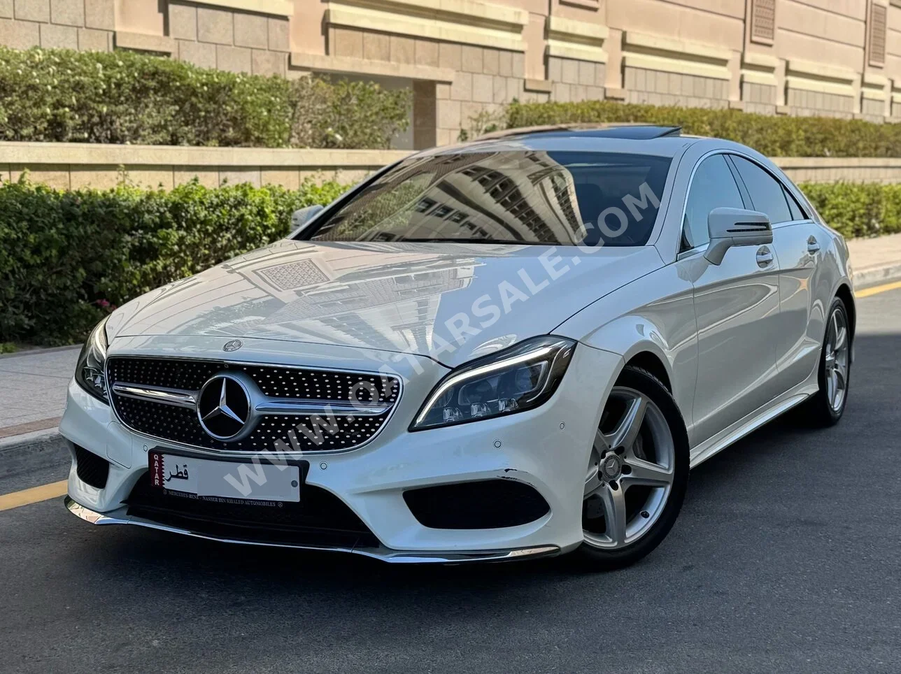 مرسيدس - بنز  سي ال اس  400 AMG  2016  اوتوماتيك  110,000 كم  6 سلندر  دفع خلفي  سيدان  أبيض