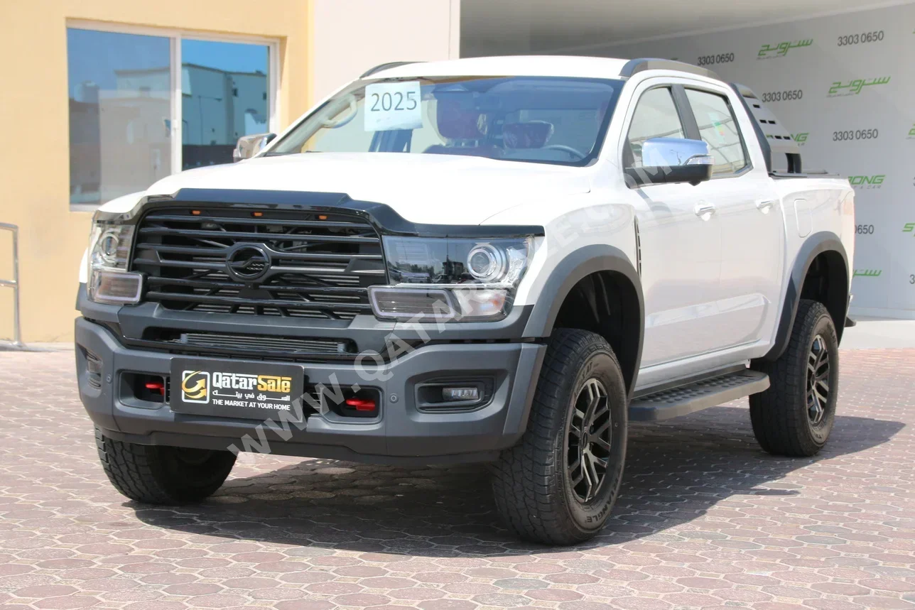 Zxauto  Grand Lion  2025  Automatic  300 Km  4 Cylinder  Four Wheel Drive (4WD)  Pick Up  White  With Warranty