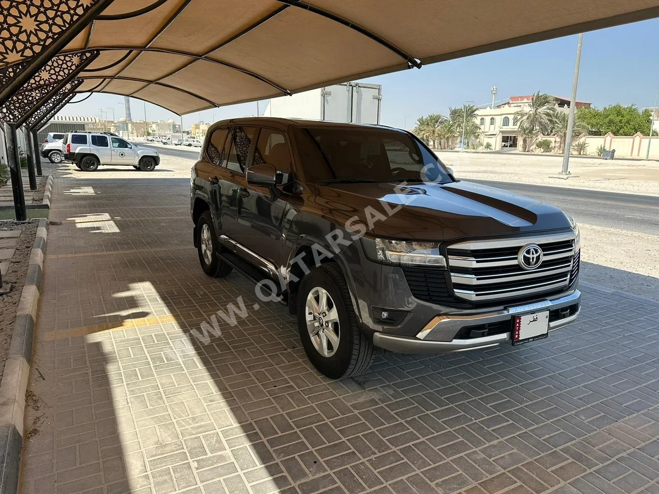 Toyota  Land Cruiser  GXR  2024  Automatic  42,000 Km  6 Cylinder  Four Wheel Drive (4WD)  SUV  Gray  With Warranty