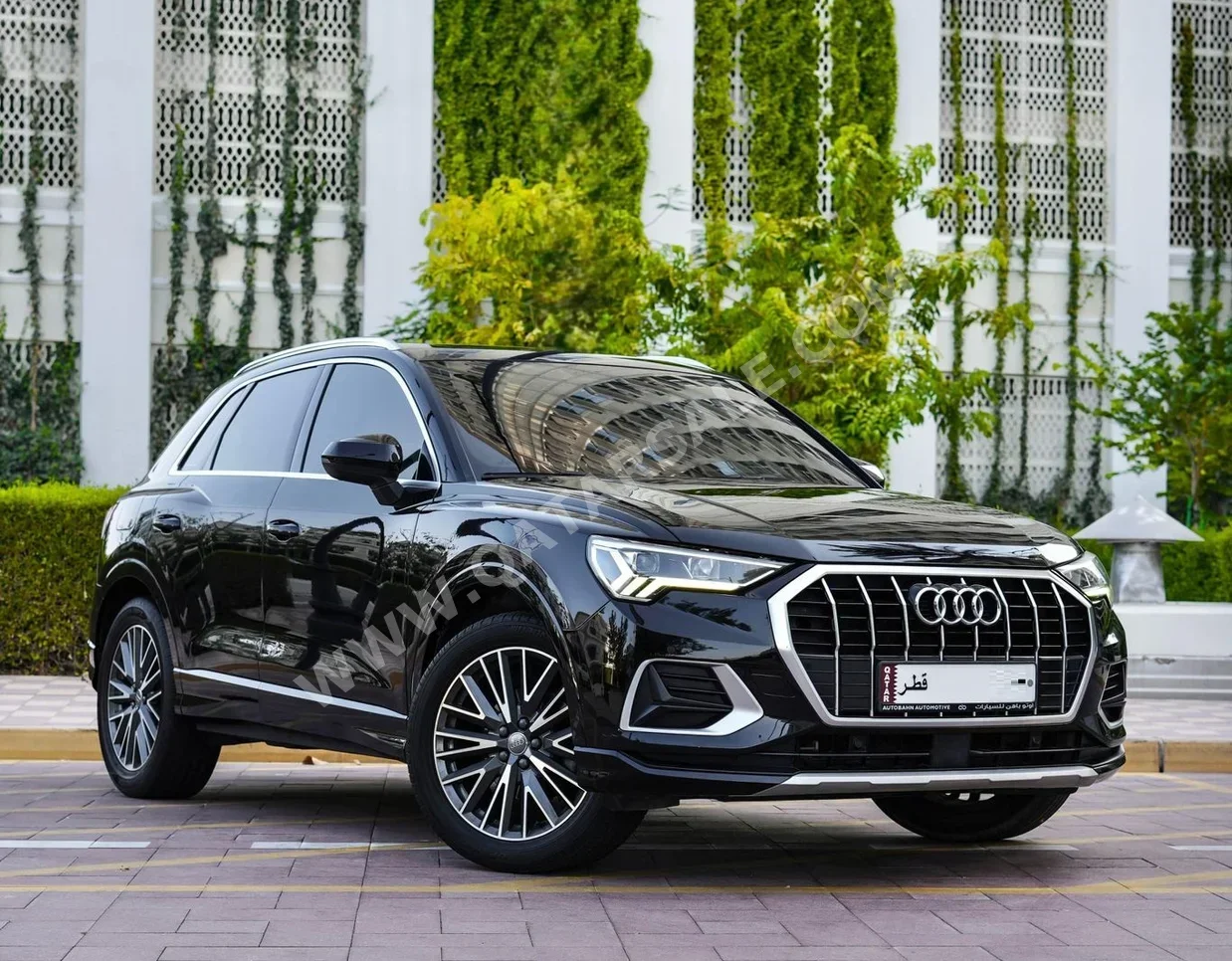 Audi  Q3  35 TFSI  2020  Automatic  78,000 Km  4 Cylinder  Four Wheel Drive (4WD)  SUV  Black